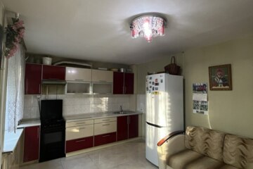 3-к квартира, 57 м², 2/5 эт.