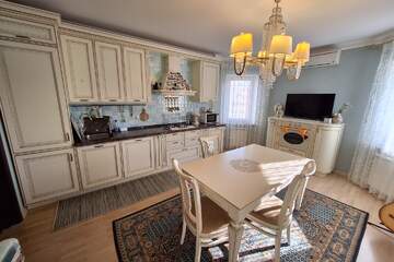 4-к квартира, 156 м², 5/6 эт.