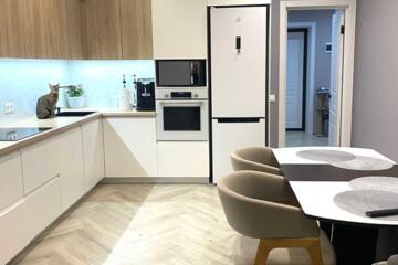 2-к квартира, 75 м², 2/8 эт.