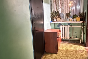 Комната, (всего 10 ком.), 21 м², 5/5 эт.