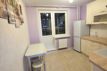 2-к квартира, 60 м², 3/16 эт.