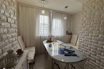 3-к квартира, 74,4 м², 8/10 эт.