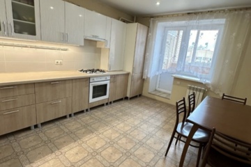 2-к квартира, 74 м², 10/14 эт.