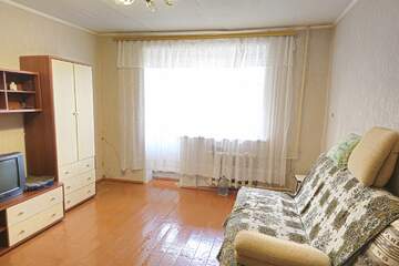 4-к квартира, 80 м², 2/5 эт.