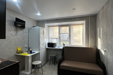 Комната, (всего 4 ком.), 16 м², 4/5 эт.