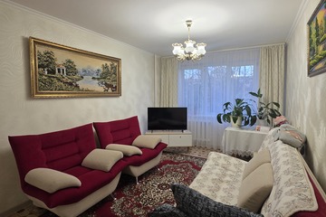 2-к квартира, 54 м², 3/5 эт.
