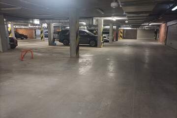 Машиноместо, 16,1 м²