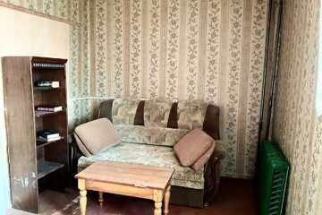 Комната, (всего 3 ком.), 15 м², 9/9 эт.