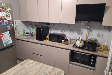 1-к квартира, 40 м², 1/10 эт.