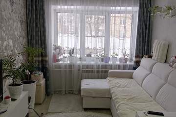 2-к квартира, 40 м², 1/5 эт.