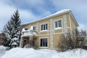 Дом, 221,3 м², 2 эт.