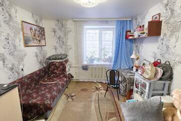 Комната, (всего 2 ком.), 20 м², 3/5 эт.