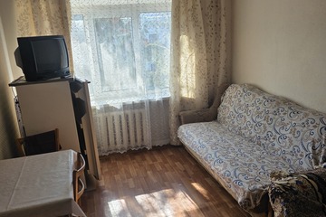 Комната, (всего 4 ком.), 16 м², 5/5 эт.