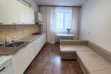 2-к квартира, 82,5 м², 5/9 эт.