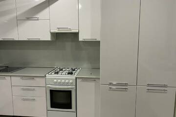 2-к квартира, 60 м², 1/14 эт.