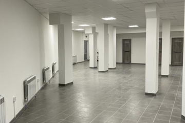 Помещение своб.назн., 237 м²