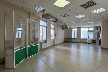 Помещение своб.назн., 129 м², 1/10 эт.