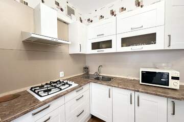 2-к квартира, 60,1 м², 1/5 эт.