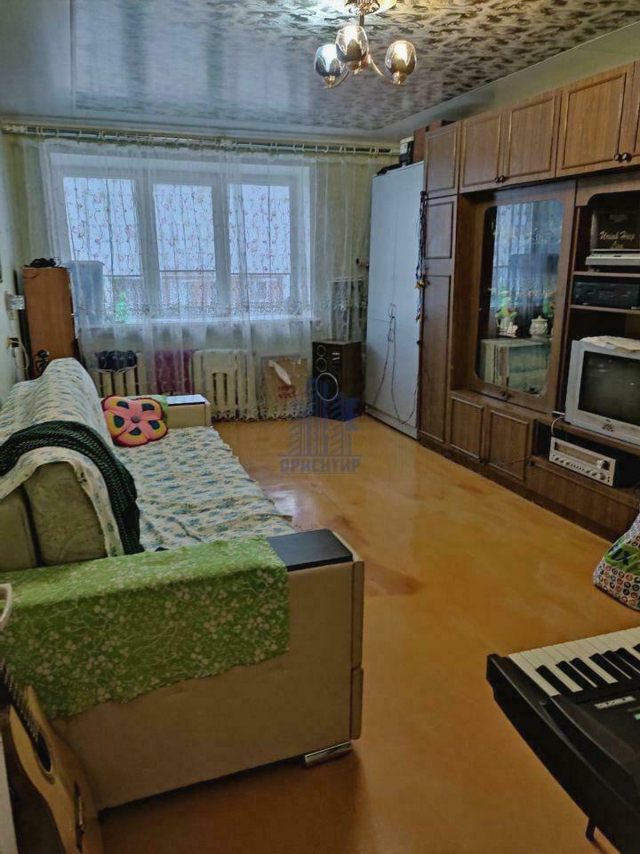 Квартира на продажу в Новочебоксарске, Советская улица, 4 фото №0