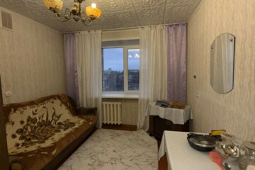 Комната, (всего 4 ком.), 12,6 м², 9/9 эт.