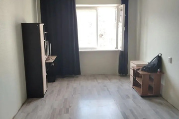 Комната, (всего 5 ком.), 17,3 м², 5/5 эт.