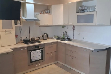 2-к квартира, 61 м², 6/10 эт.