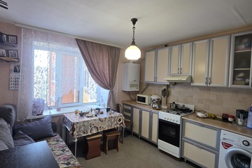 1-к квартира, 54 м², 4/10 эт.