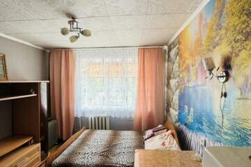 Комната, (всего 3 ком.), 17,8 м², 4/5 эт.