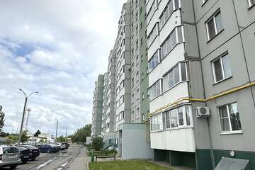 1-к квартира, 33 м², 2/10 эт.