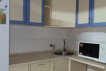 Комната, (всего 4 ком.), 26 м², 3/5 эт.