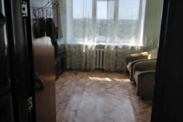 Комната, (всего 5 ком.), 12,4 м², 3/5 эт.