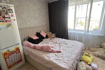 Комната, (всего 4 ком.), 13 м², 9/9 эт.