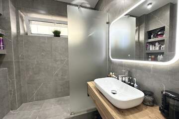 2-к квартира, 60 м², 11/17 эт.