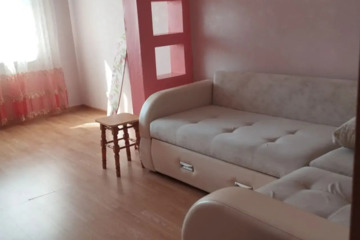 1-к квартира, 44 м², 9/10 эт.