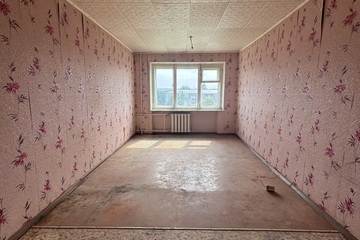Комната, (всего 4 ком.), 17,8 м², 5/5 эт.