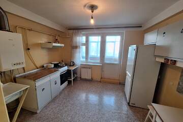 2-к квартира, 65 м², 2/5 эт.