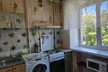 3-к квартира, 58 м², 3/5 эт.