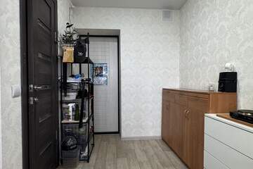 Комната, (всего 2 ком.), 18,2 м², 5/5 эт.