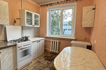 2-к квартира, 48 м², 2/5 эт.