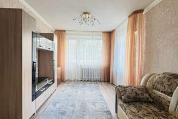 2-к квартира, 42,2 м², 3/5 эт.