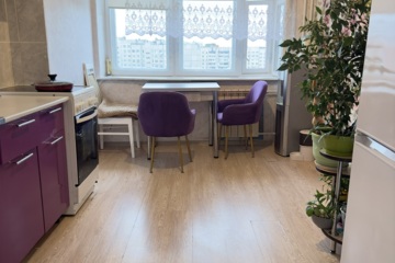 2-к квартира, 57 м², 10/15 эт.
