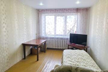 Комната, (всего 5 ком.), 20 м², 4/5 эт.