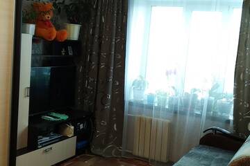 Комната, (всего 2 ком.), 30 м², 9/9 эт.