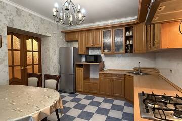 3-к квартира, 102 м², 3/5 эт.