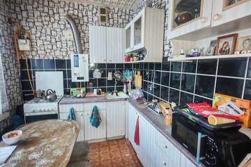 3-к квартира, 58 м², 4/4 эт.