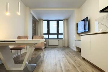 2-к квартира, 77 м², 10/12 эт.