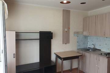 Комната, (всего 6 ком.), 17 м², 2/4 эт.