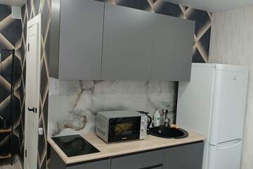 Комната, (всего 4 ком.), 18 м², 2/9 эт.