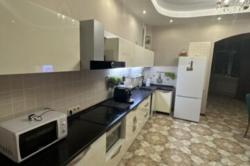 3-к квартира, 105,2 м², 5/9 эт.