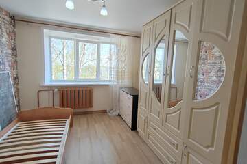 Комната, (всего 4 ком.), 18 м², 5/5 эт.